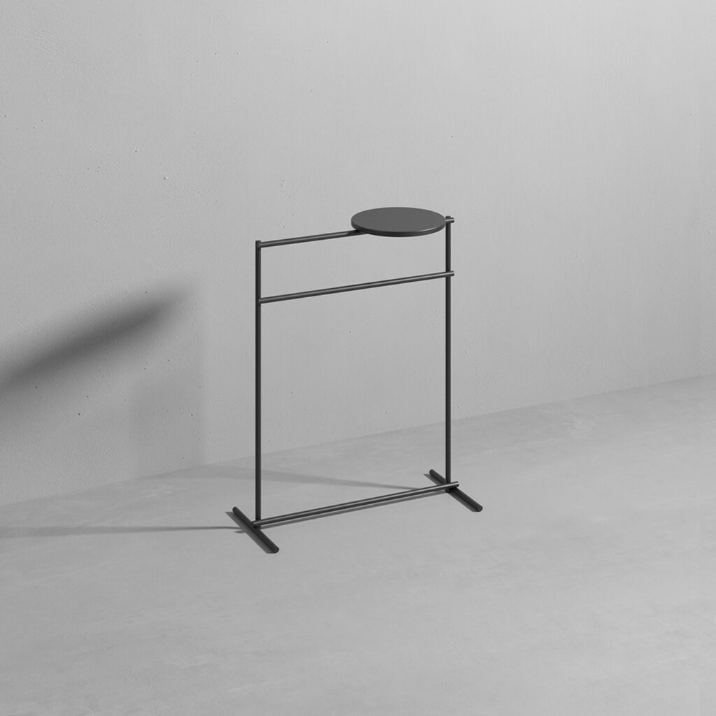 Portasalviette freestanding con mensola REXA Design