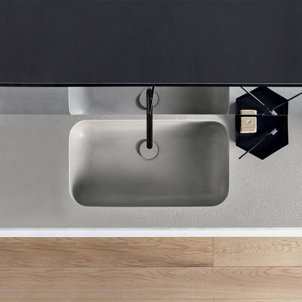 Top in Korakril™ Stone REXA Design